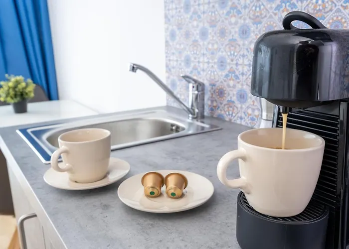 Arbio I Urbanstay Serviced & Готель *