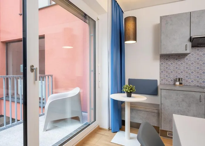 Готель Arbio I Urbanstay Serviced & Грац